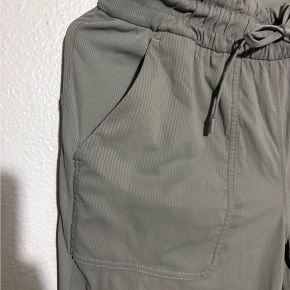 Lululemon Athletica Dark Green Cargo Joggers - Picture 4 of 13